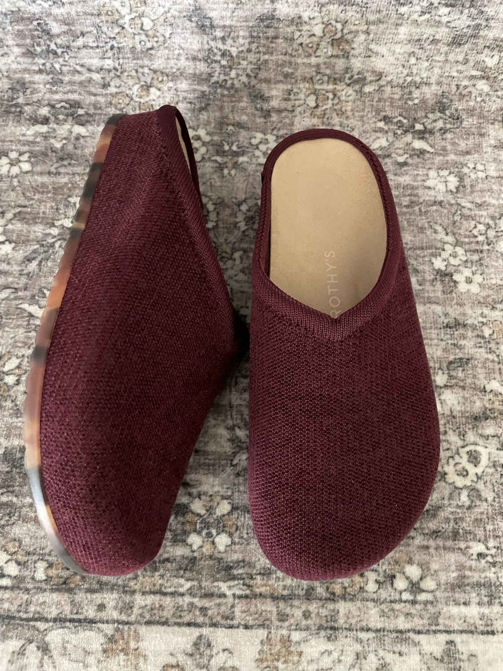 Rothy’s Casual Clog Revelvet Syrah Size 8 Burgundy Velvet - Picture 4 of 13